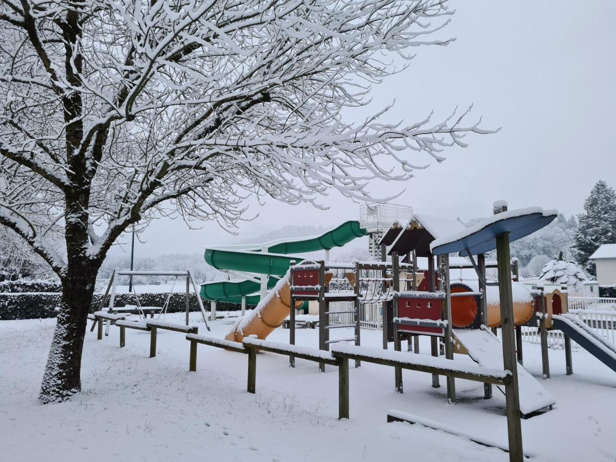 Campsite Familial - Parc Aquatique - Grande Aire De Jeux A La Montagne *