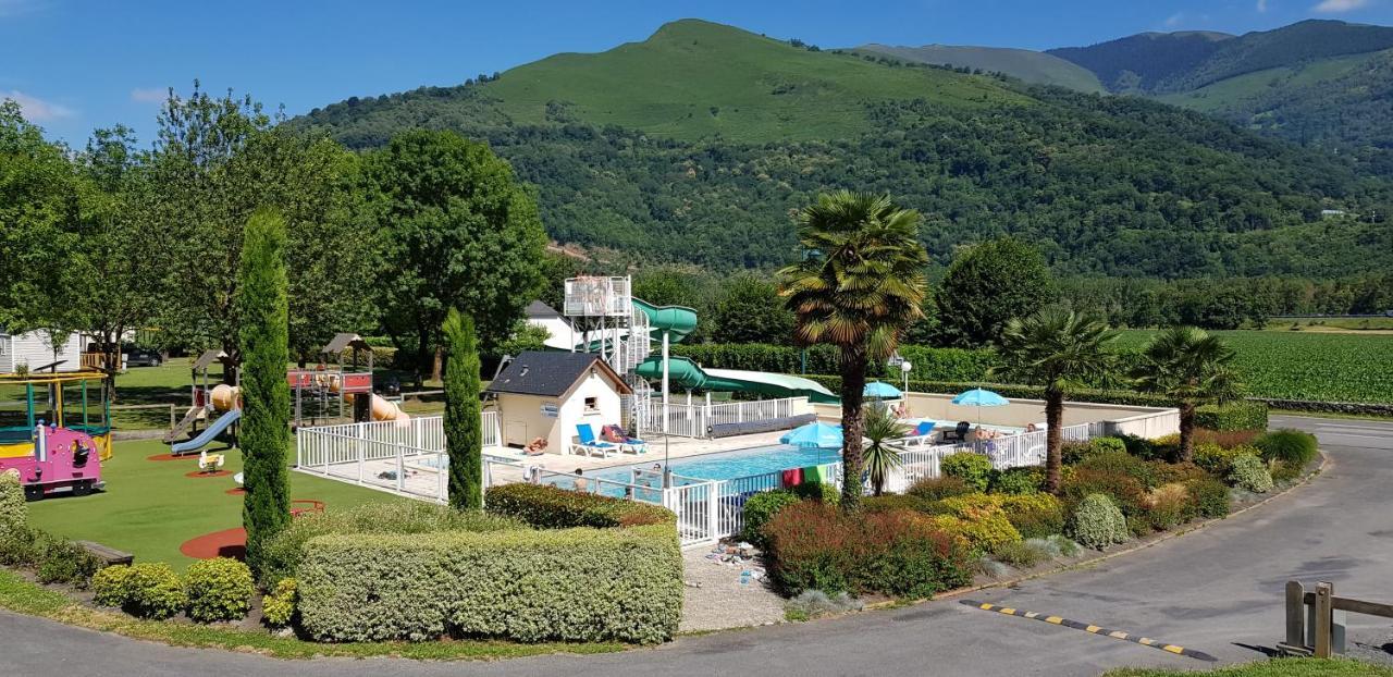 Campsite Familial - Parc Aquatique - Grande Aire De Jeux A La Montagne Agos-Vidalos