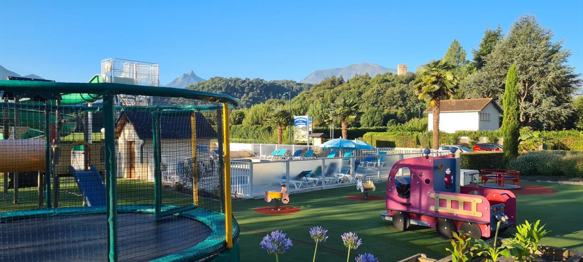 Familial - Parc Aquatique - Grande Aire De Jeux A La Montagne Agos-Vidalos